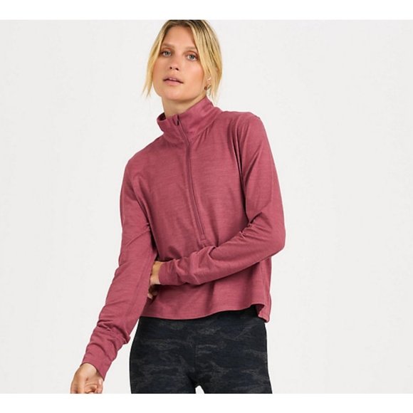 Vuori Tops - ❤️ Vuori Women’s Crescent half zip top, Desert Rose, Size L